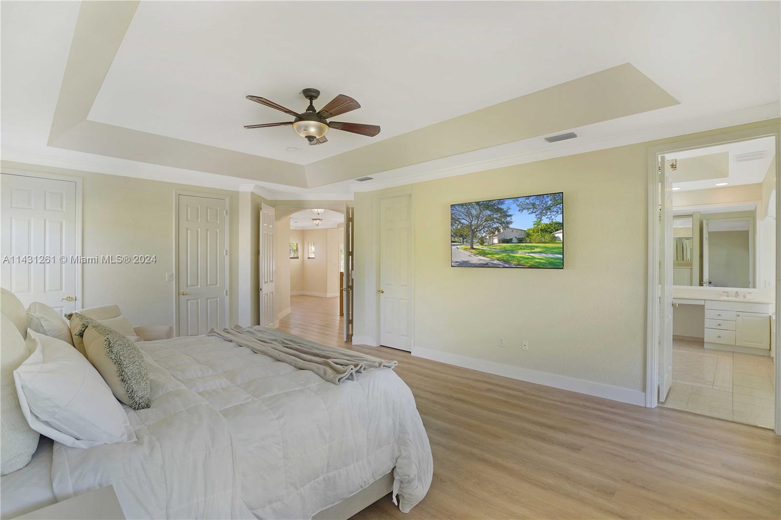 PEMBROKE ISLES III - Residential