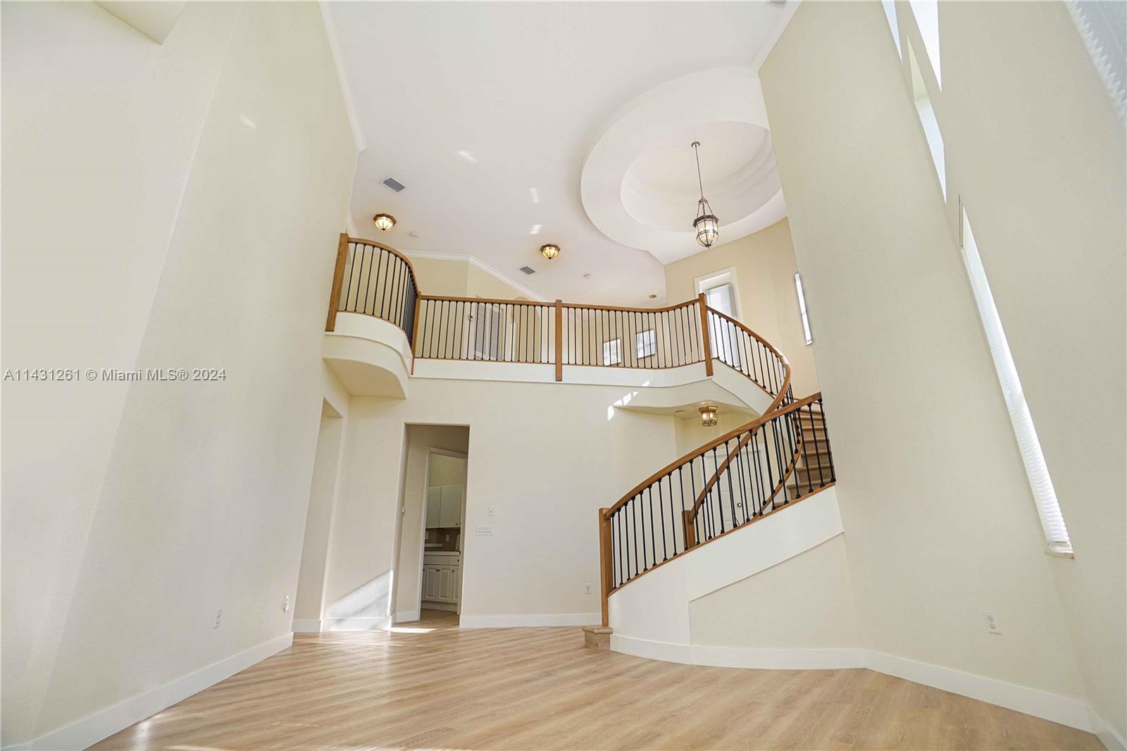 PEMBROKE ISLES III - Residential