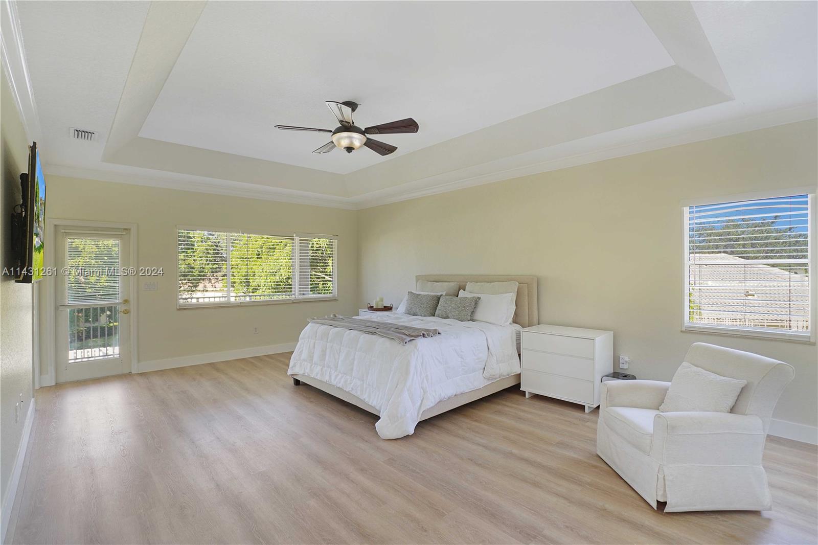 PEMBROKE ISLES III - Residential