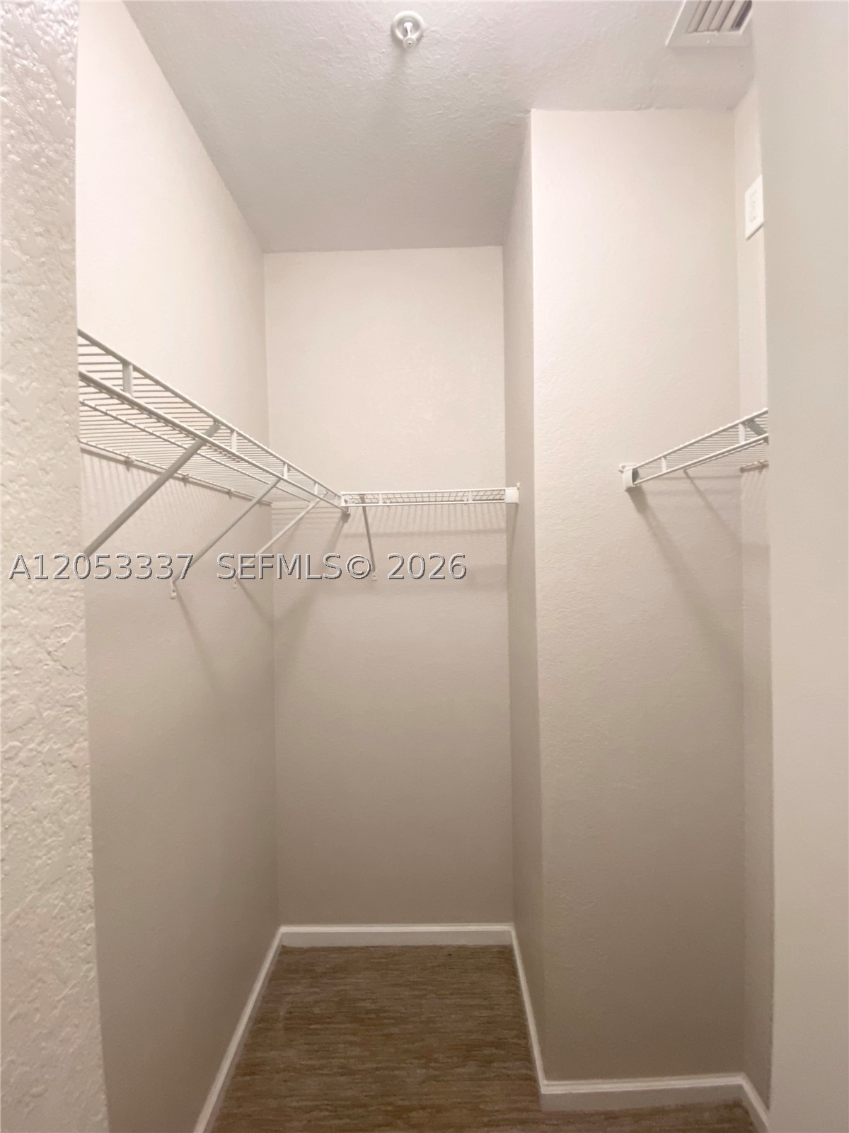 ST MAARTEN AT GRAND BAY C - Residential Lease