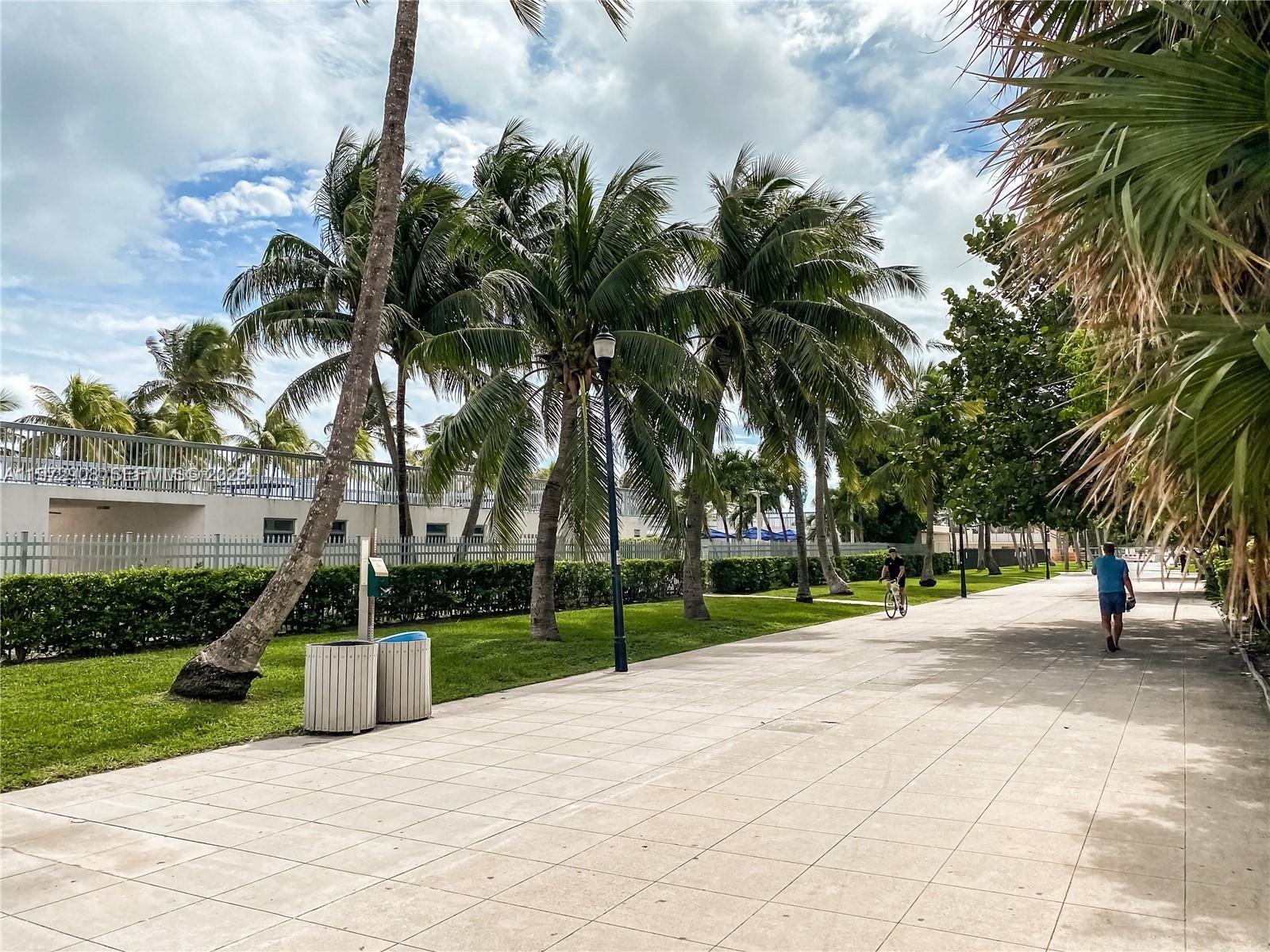 MIRASOL OCEAN TOWERS COND - Residential
