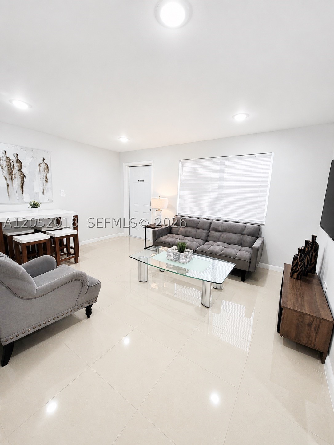 HOLLYWOOD SOUTH SIDE ADD - Residential Lease