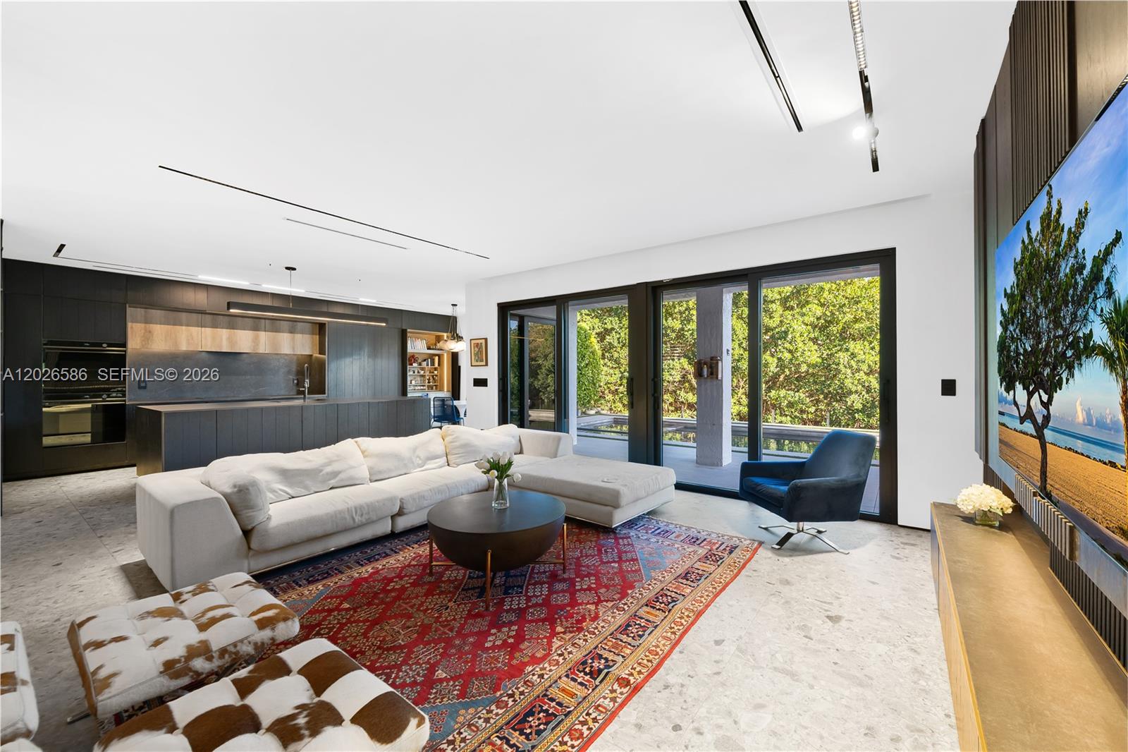 AVENTURA LAKES - PHASE II - Residential Lease