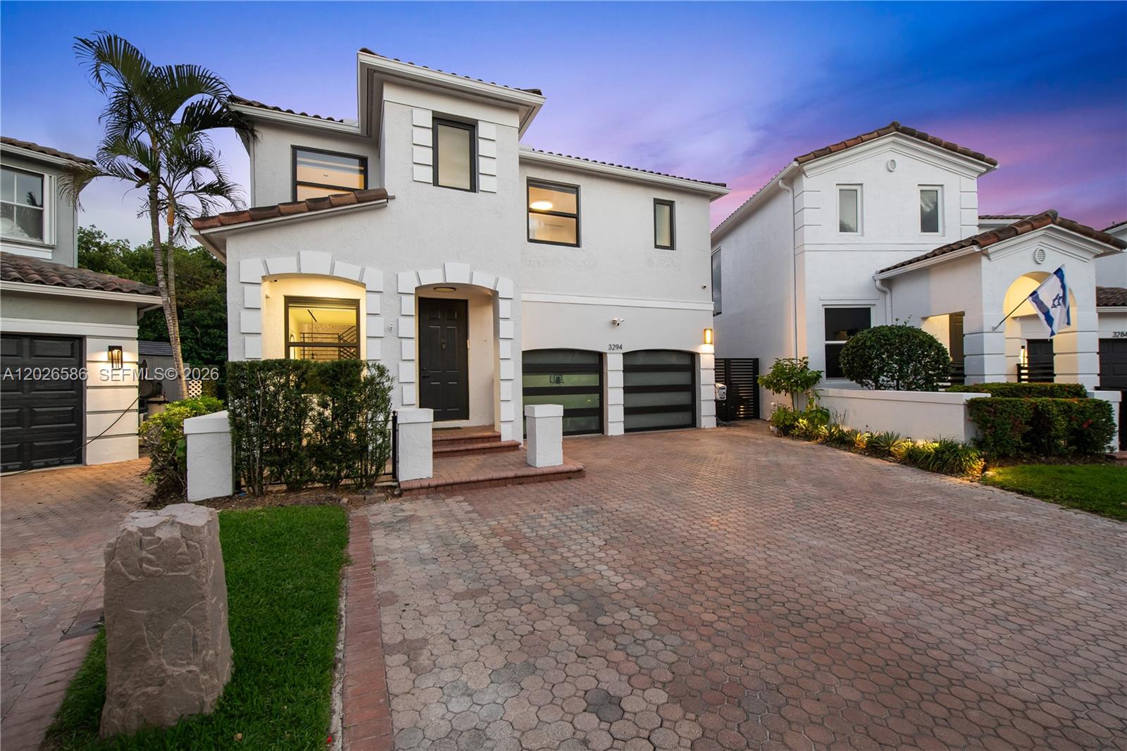 AVENTURA LAKES - PHASE II - Residential Lease