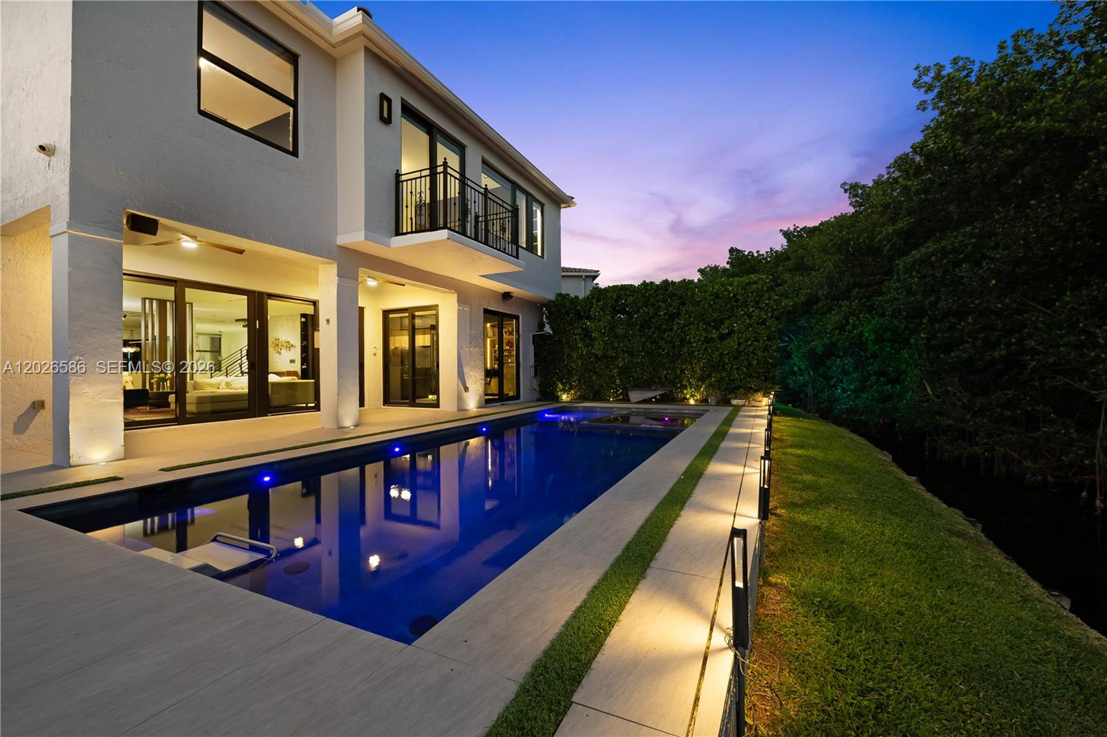 AVENTURA LAKES - PHASE II - Residential Lease