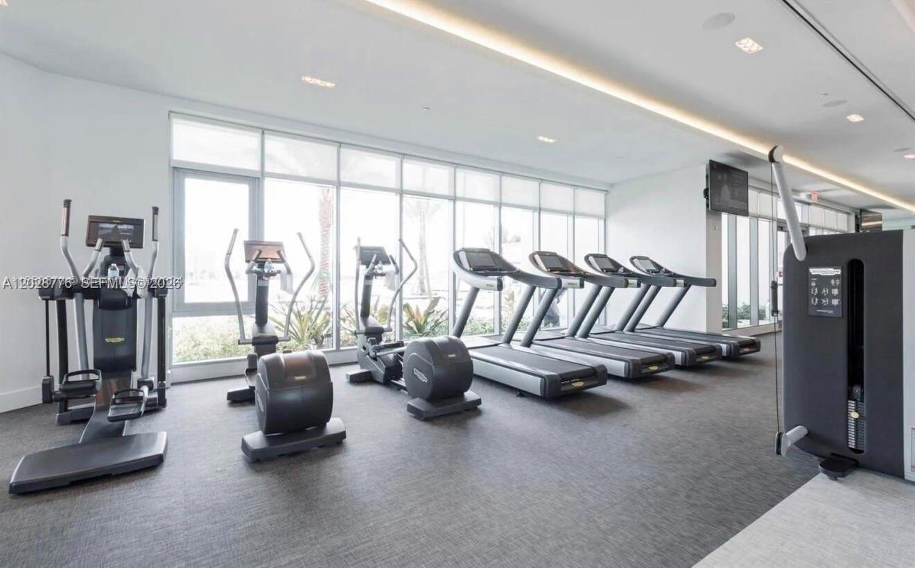 MARINA PALMS RESIDENCES S - Residential