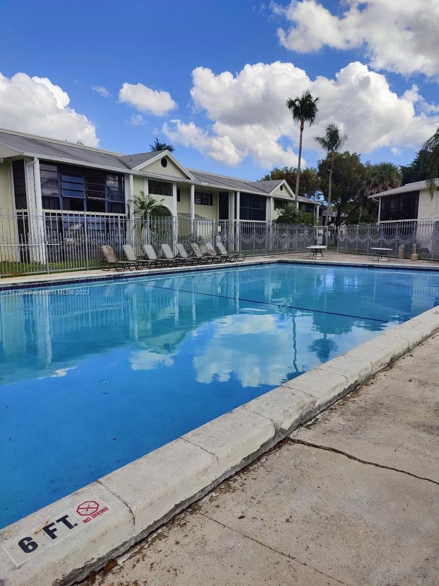 CARMEL CALIFORNIA CLUB - Residential