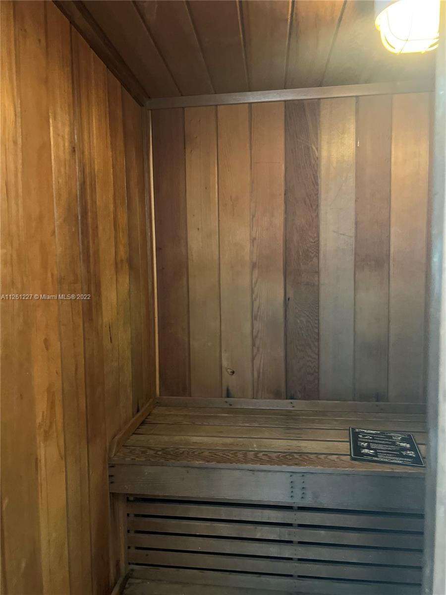 INDIAN CR CL MARINA CONDO - Residential Lease