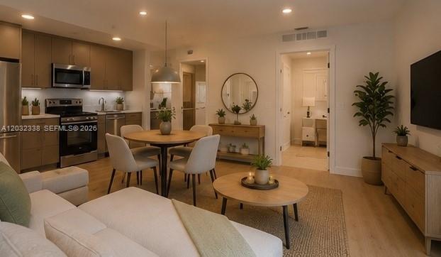 LITTLE RIVER GARDENS AMD - Residential Lease