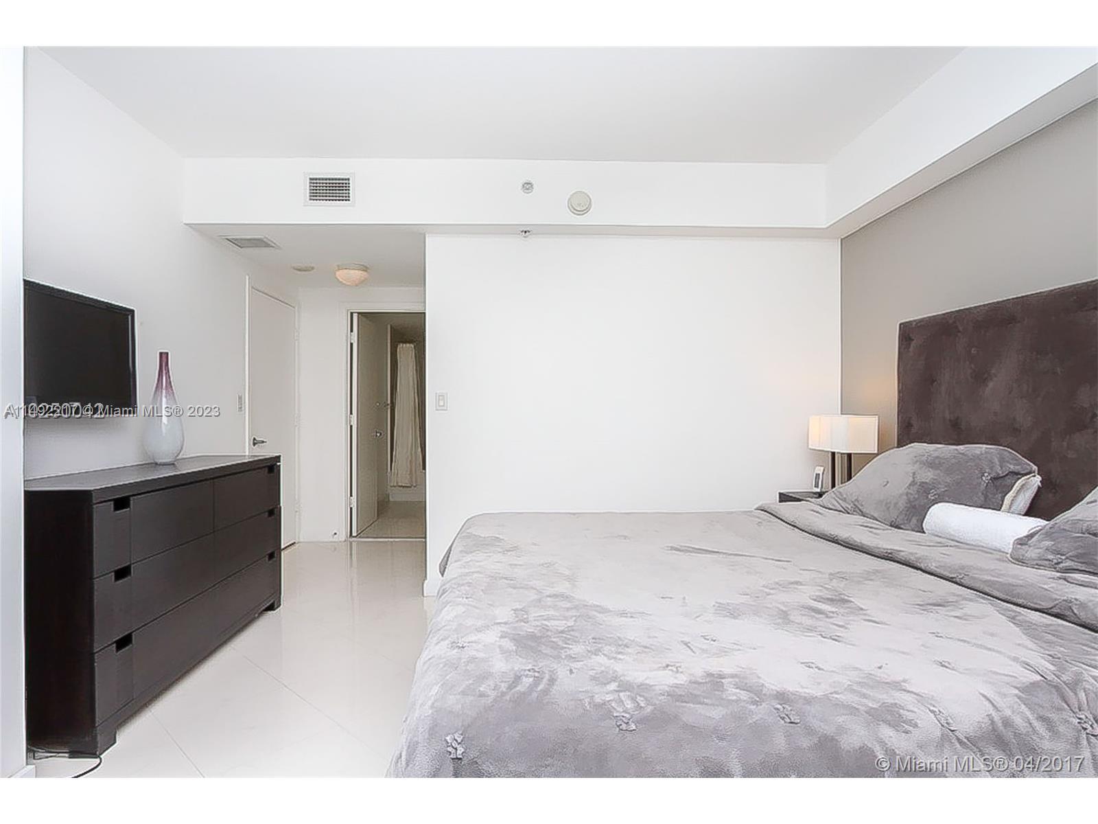 ONE MIAMI EAST - Residential Lease