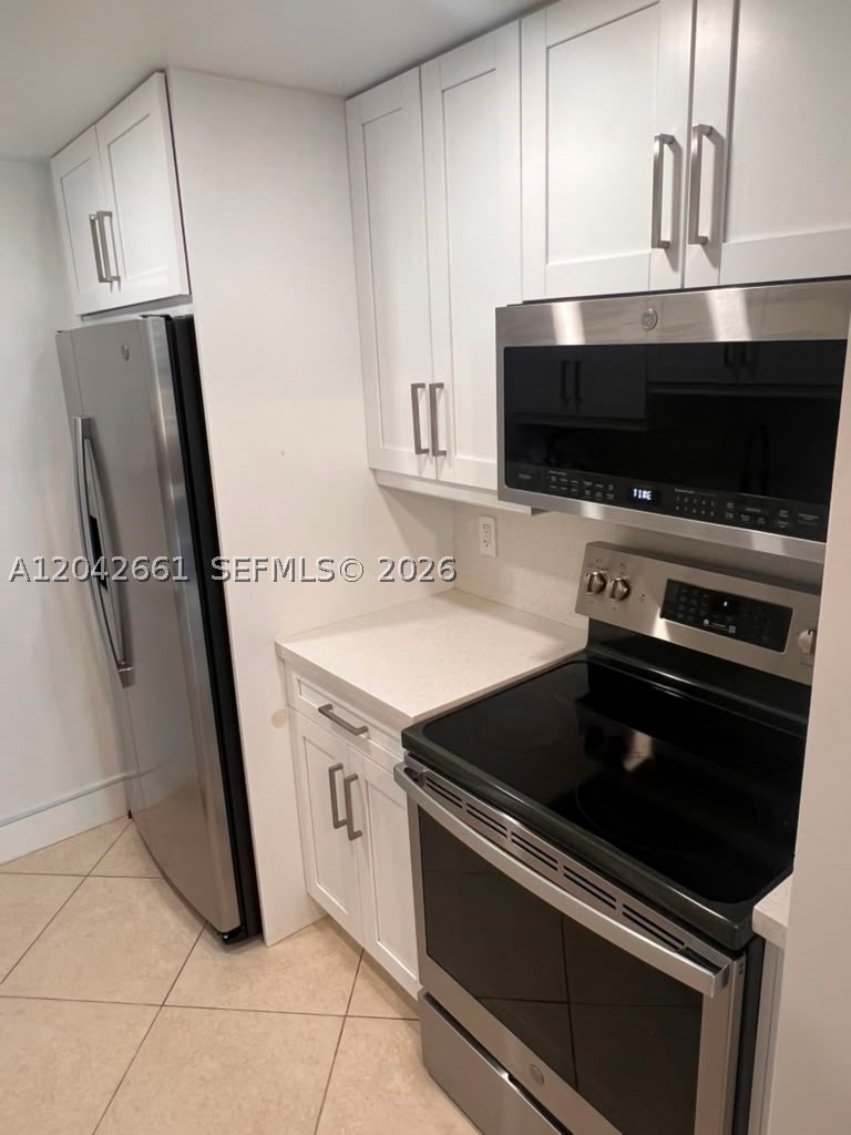 VECINO DEL MAR CONDO - Residential Lease