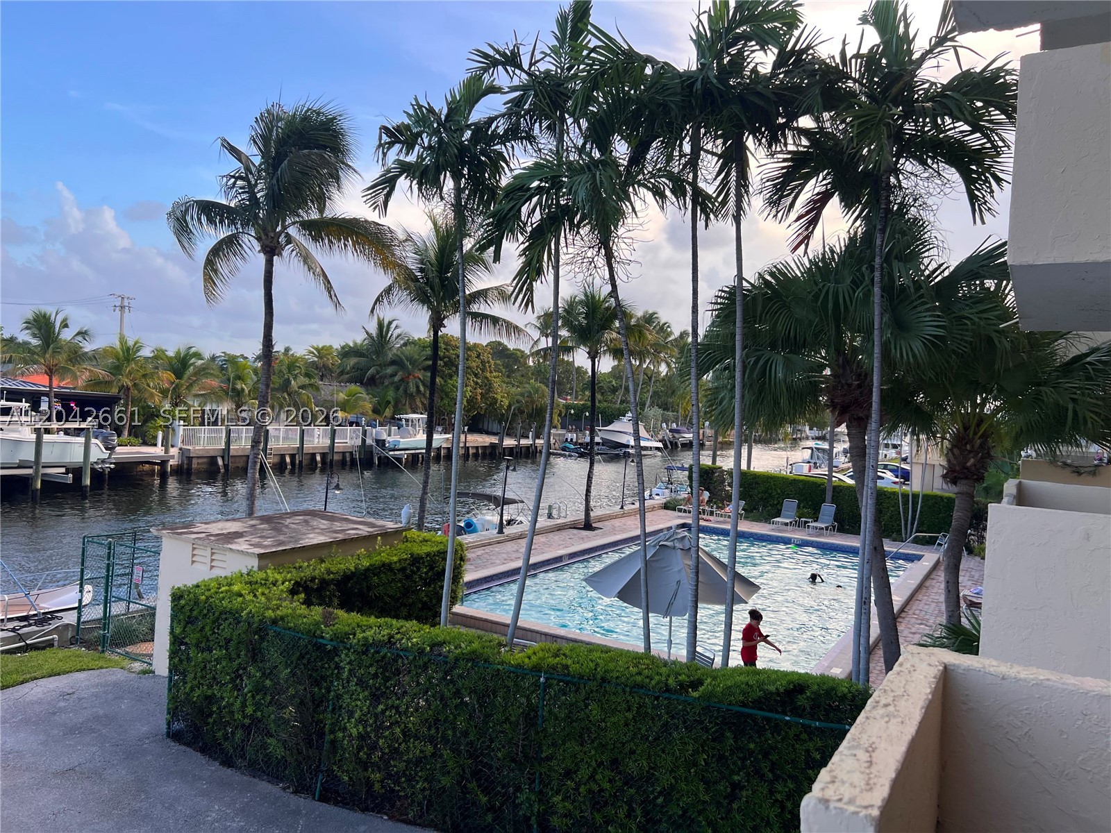 VECINO DEL MAR CONDO - Residential Lease