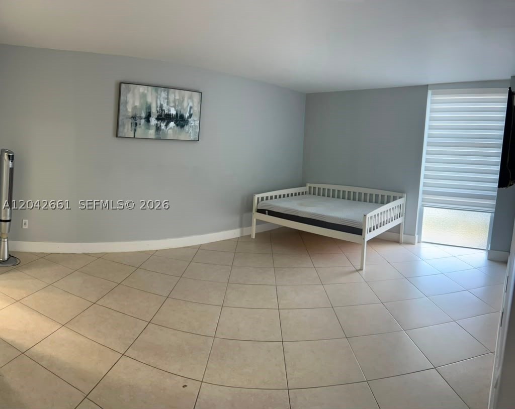 VECINO DEL MAR CONDO - Residential Lease