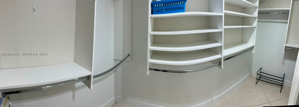 VECINO DEL MAR CONDO - Residential Lease