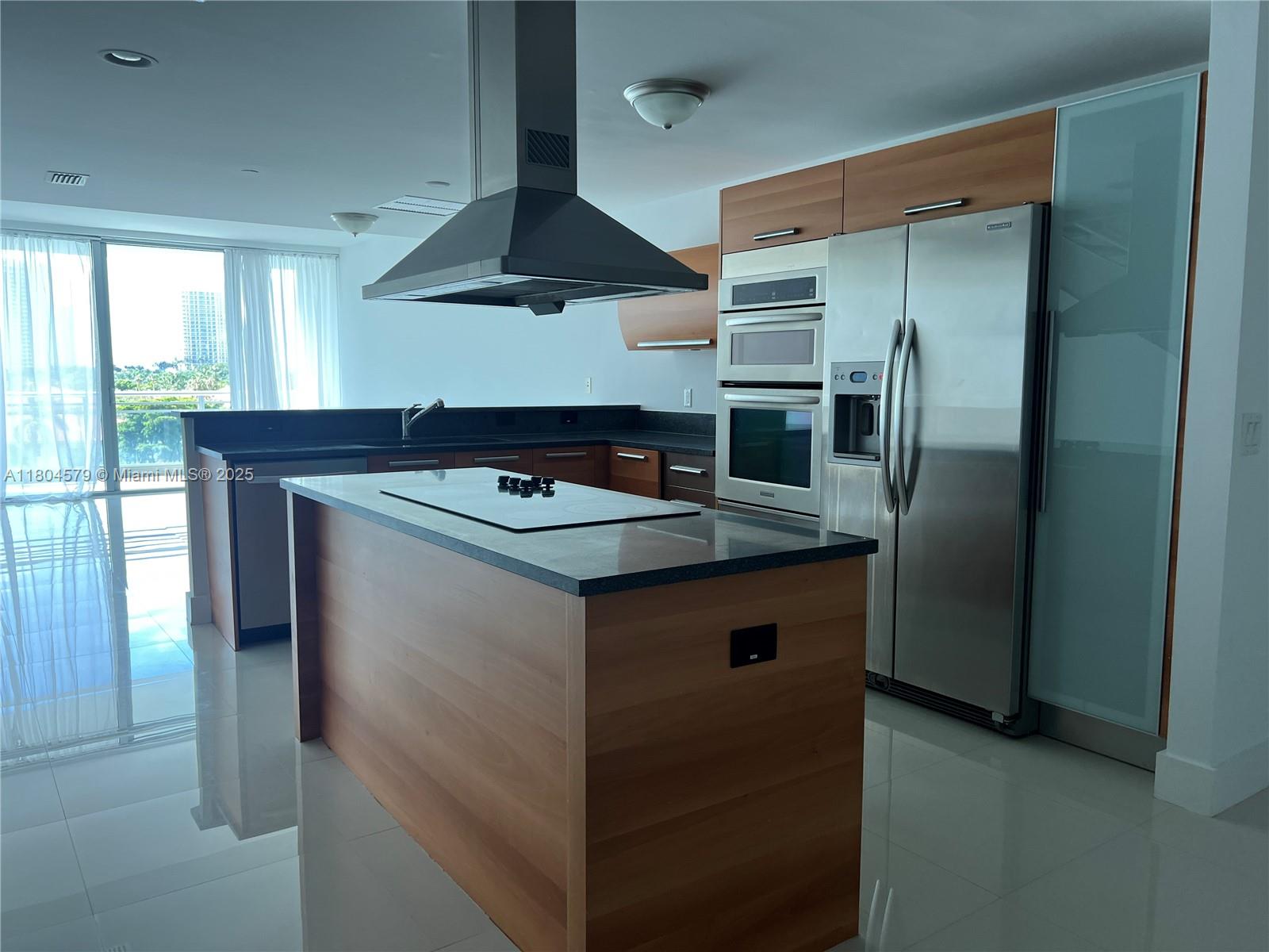 ARTECH RESIDENCES AT AVEN - Residential