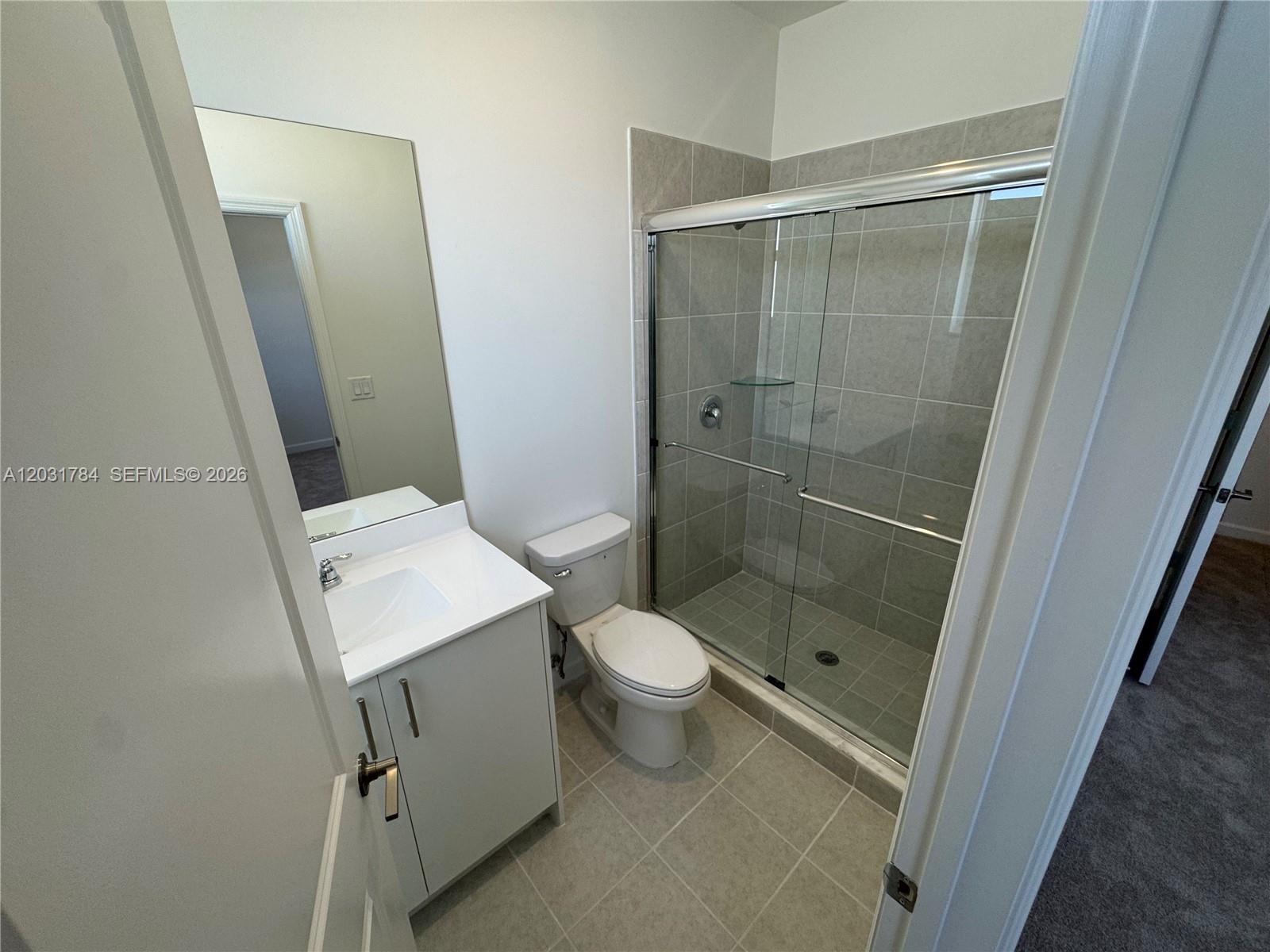 MIAMI LAND & DEVELOPMENT - Residential Lease