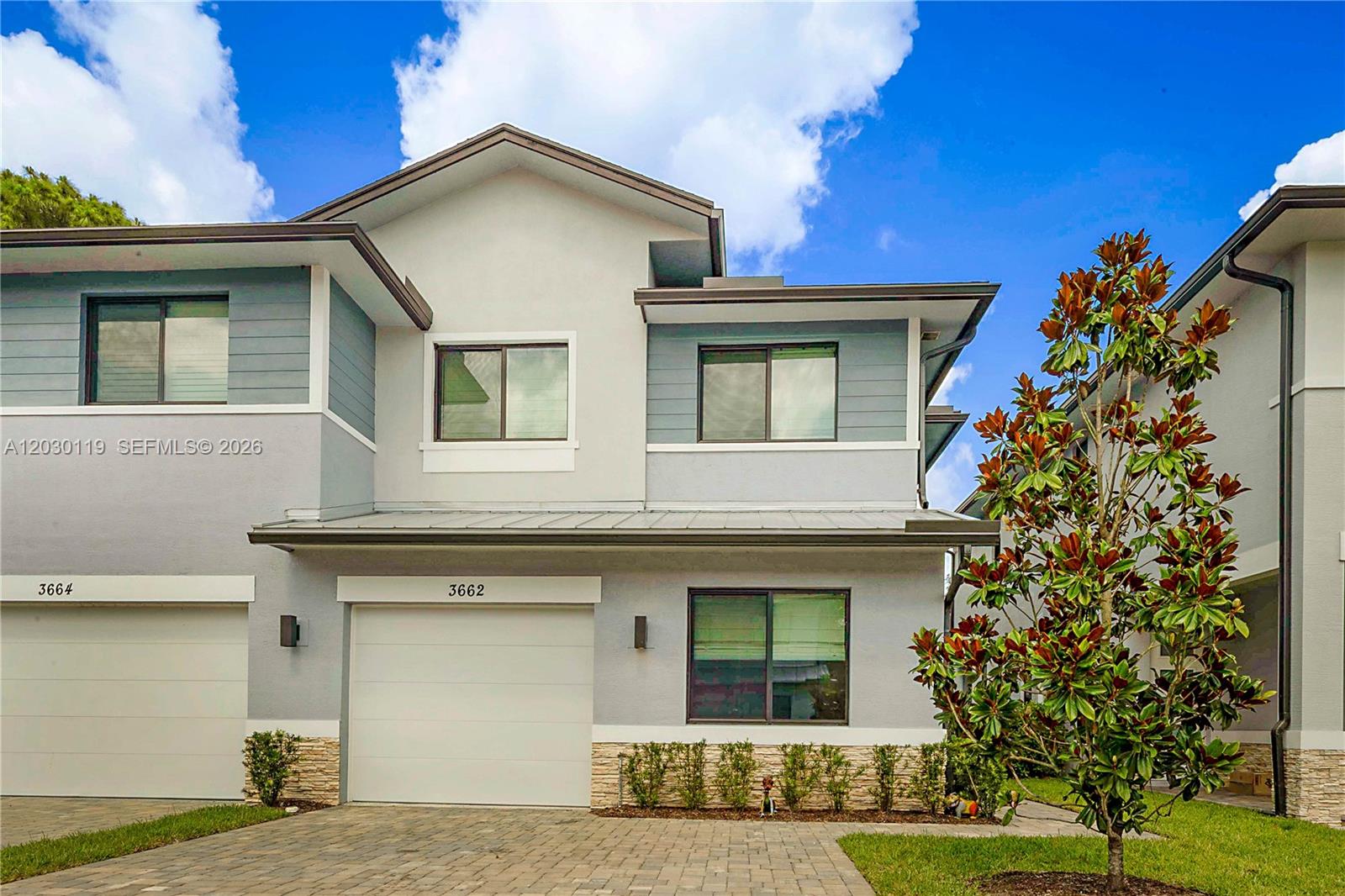 MAGNOLIA RIDGE OF PALM CI - Residential
