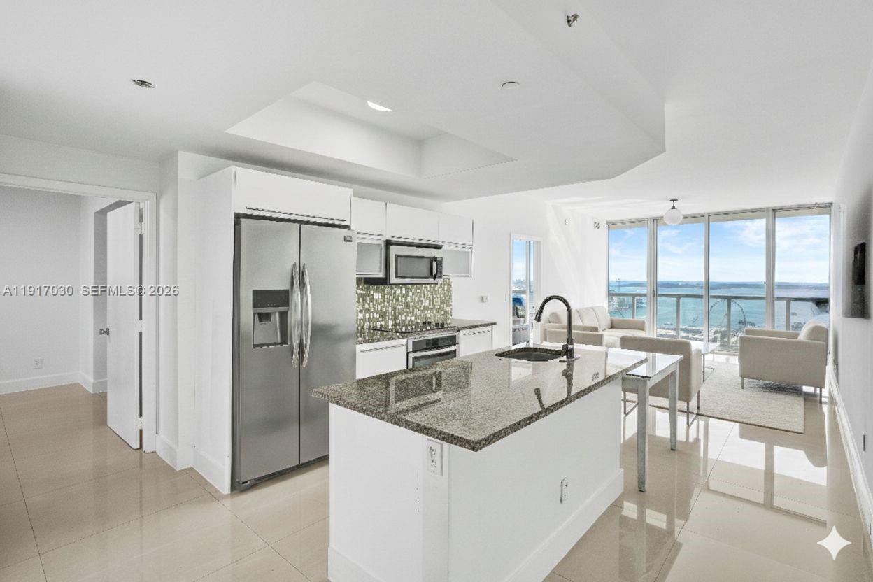MARINABLUE CONDO - Residential