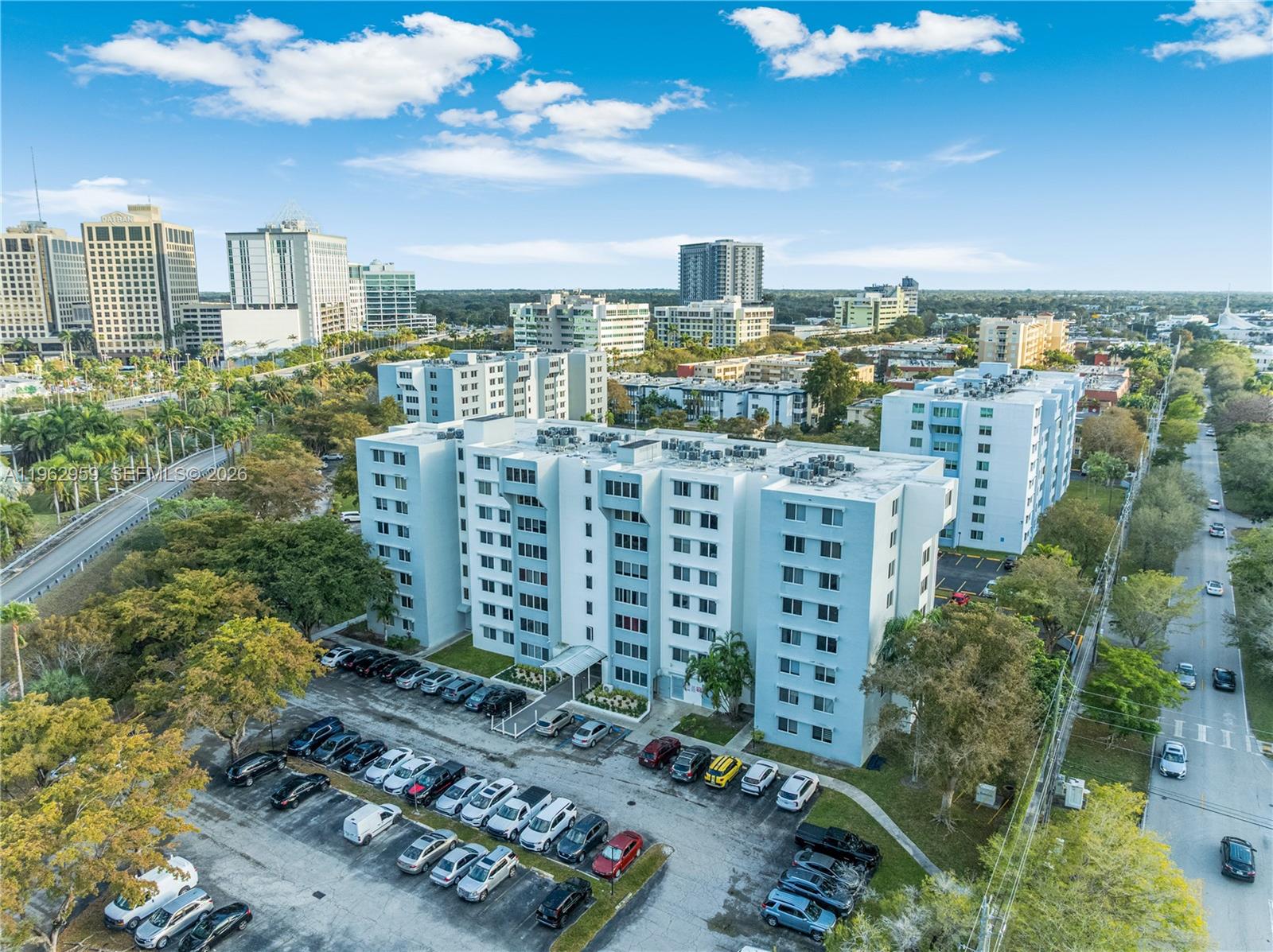 DADELAND PLACE CONDO - Residential Income