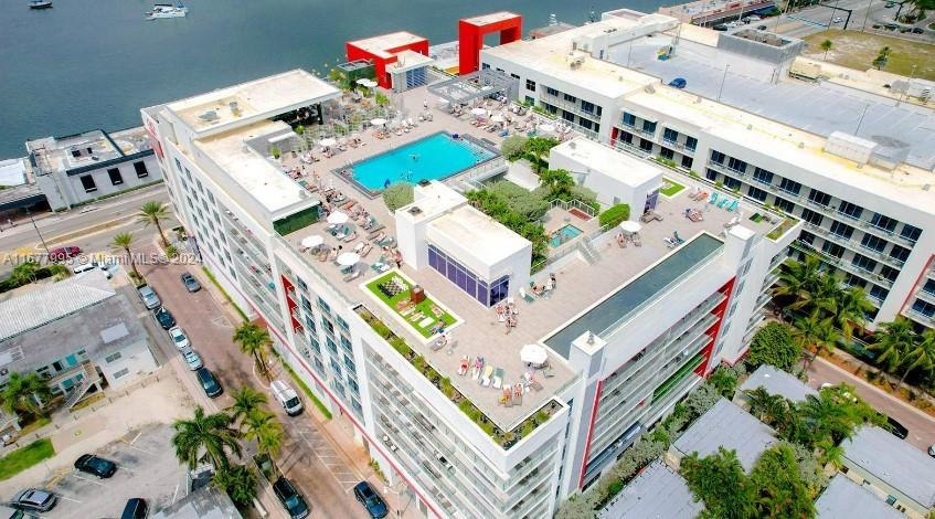 COSTA HOLLYWOOD CONDO - Residential