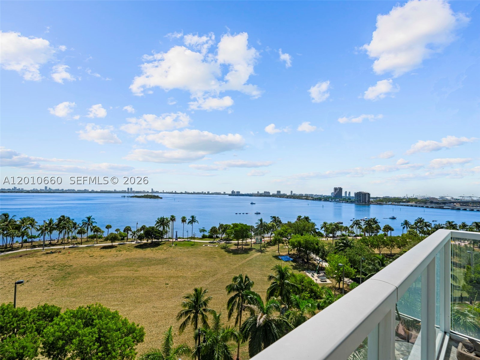 QUANTUM ON THE BAY CONDO - Residential