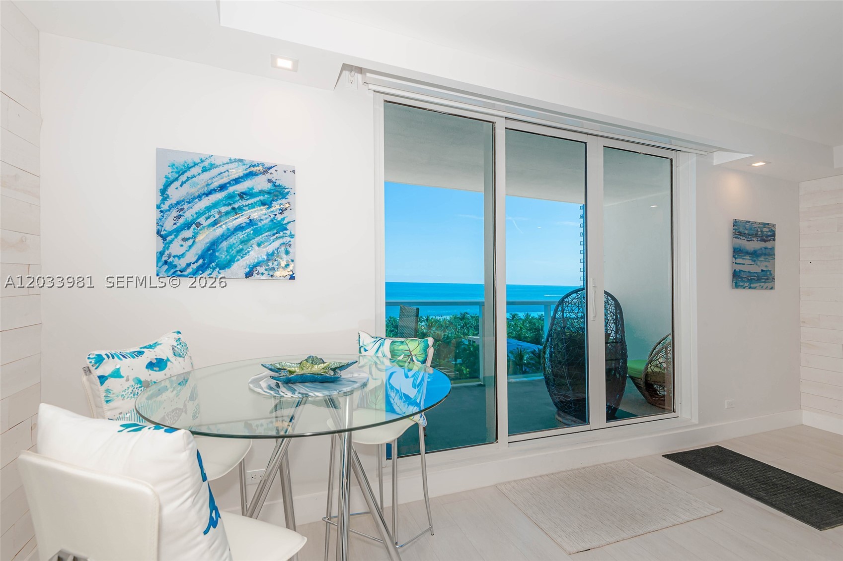 RONEY PALACE CONDO - Residential Lease