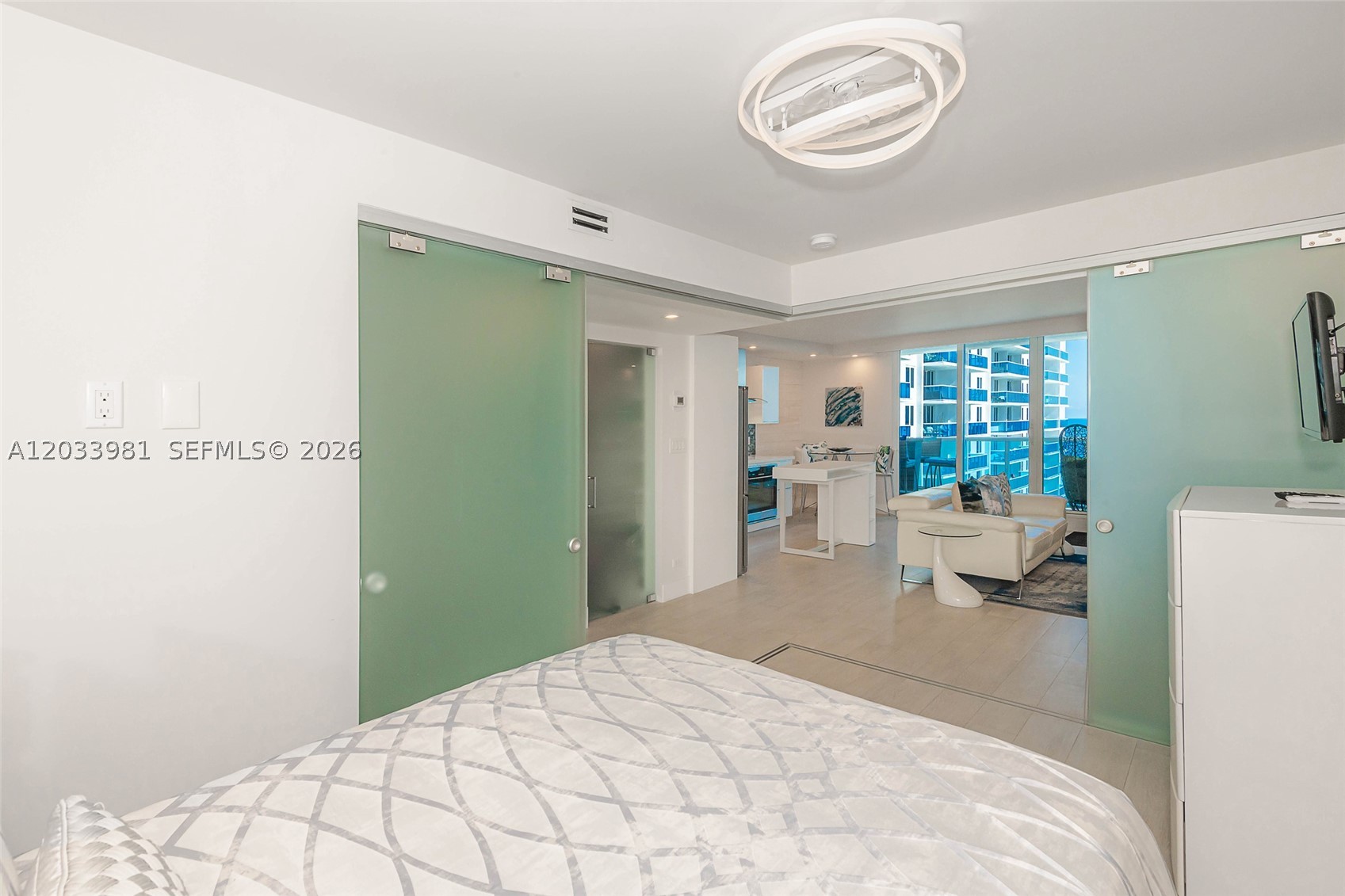 RONEY PALACE CONDO - Residential Lease