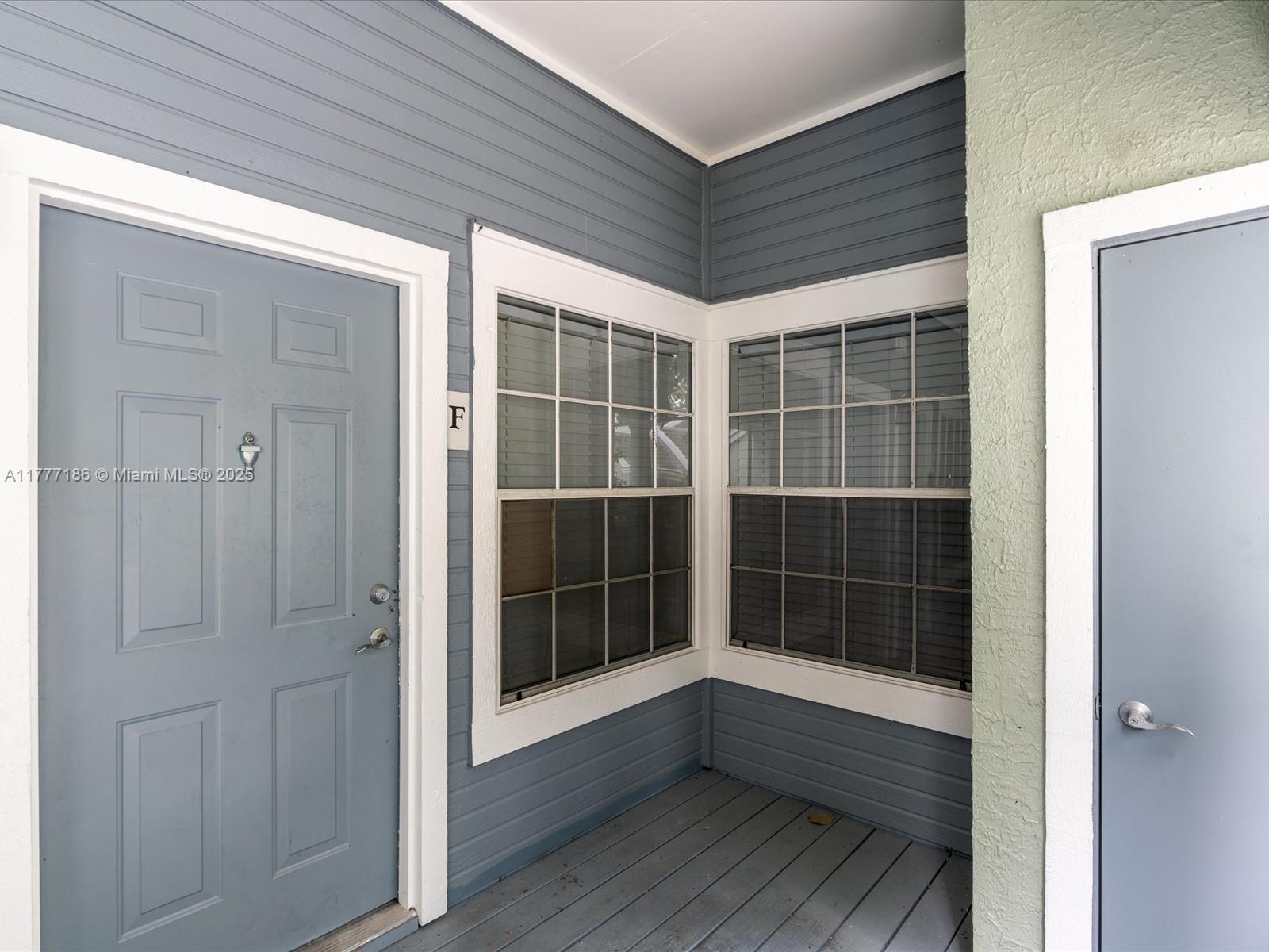 BAHIA AT DELRAY CONDO - Residential Lease