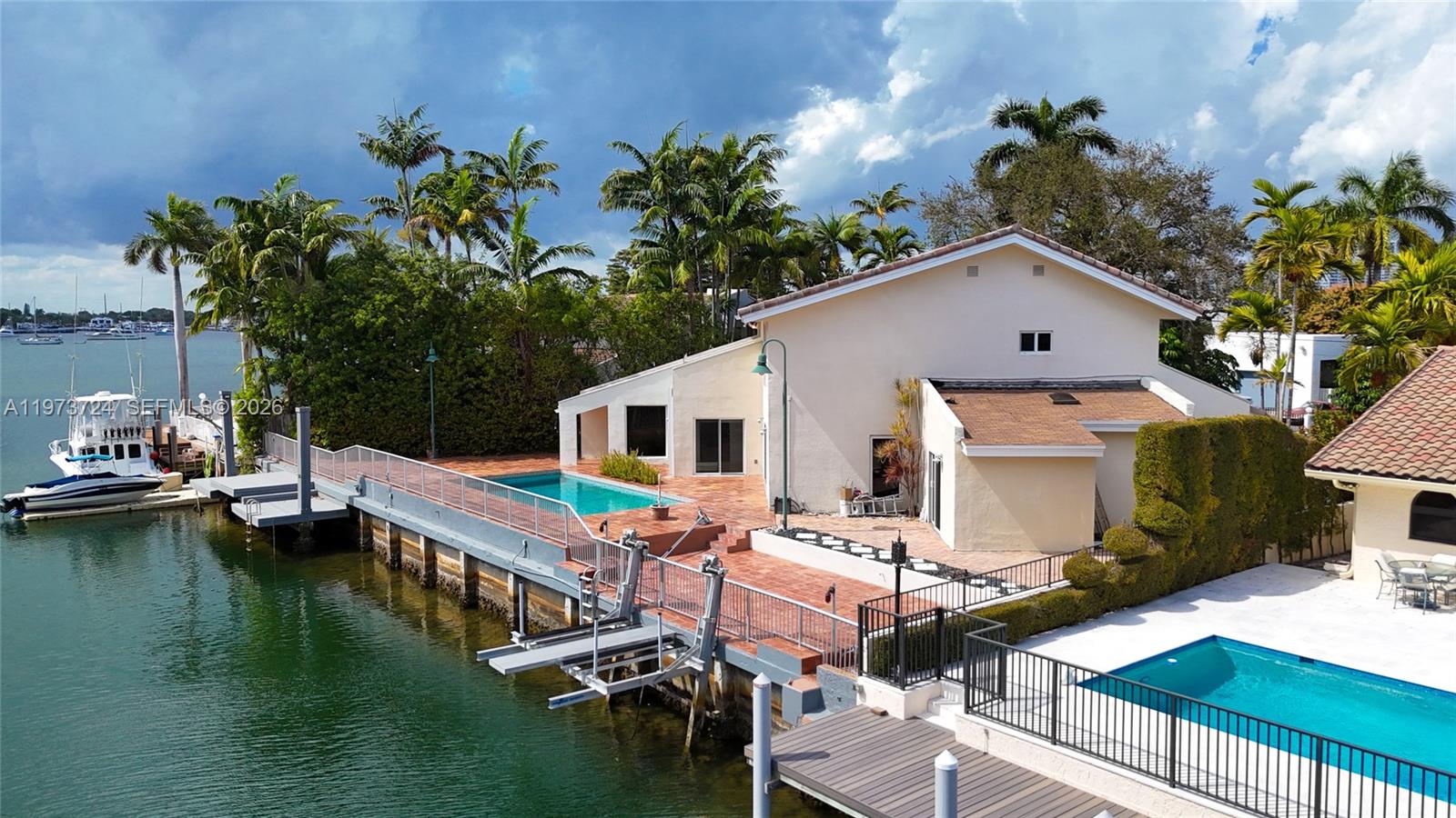 EASTERN SHORES 1ST ADDN - Residential