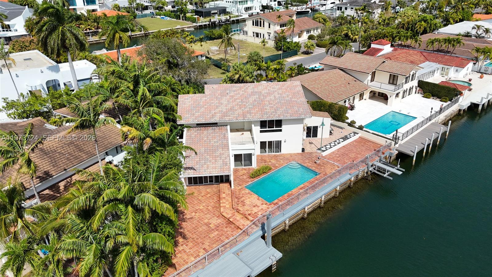 EASTERN SHORES 1ST ADDN - Residential