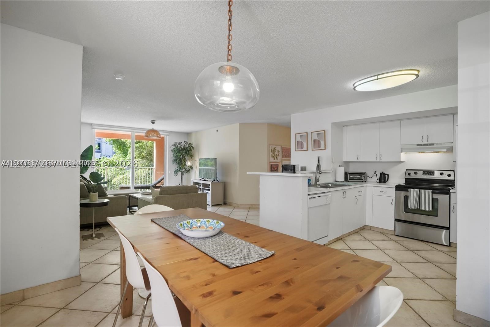 THE YACHT CLUB AT AVENTUR - Residential