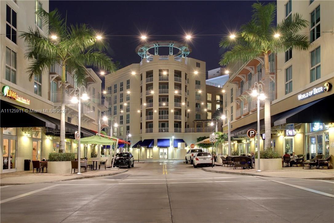 DOWNTOWN DADELAND CONDO N - Residential Lease