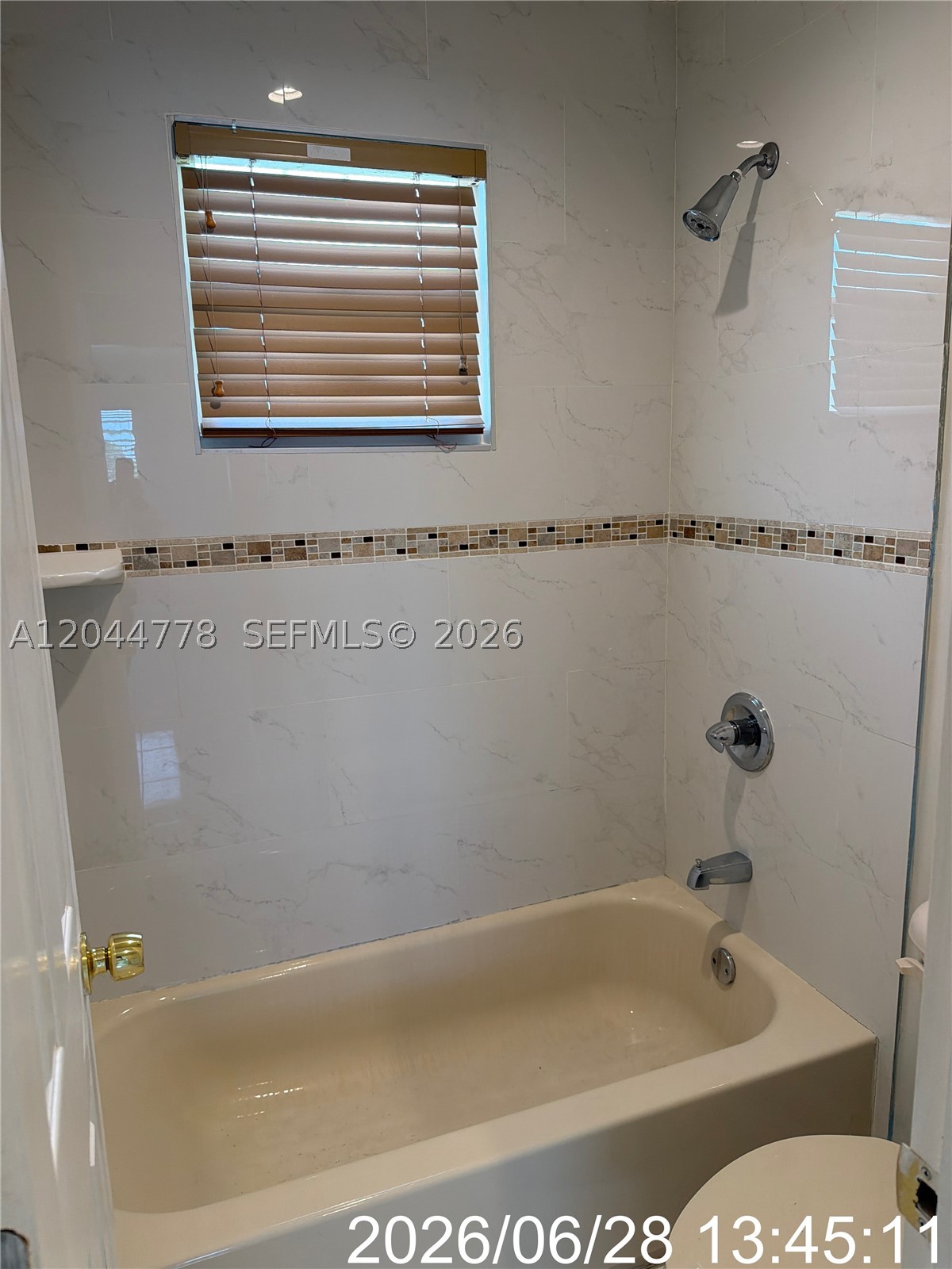 BELMONA PARK - Residential Lease