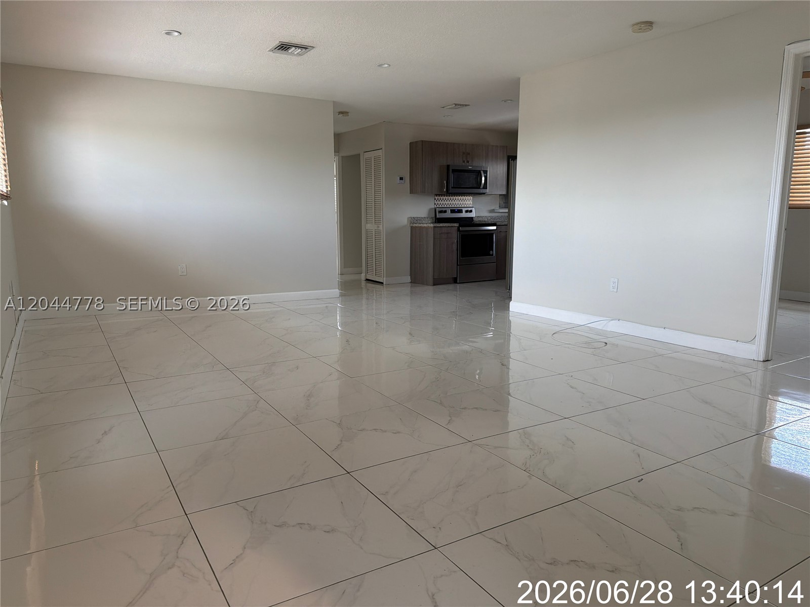 BELMONA PARK - Residential Lease