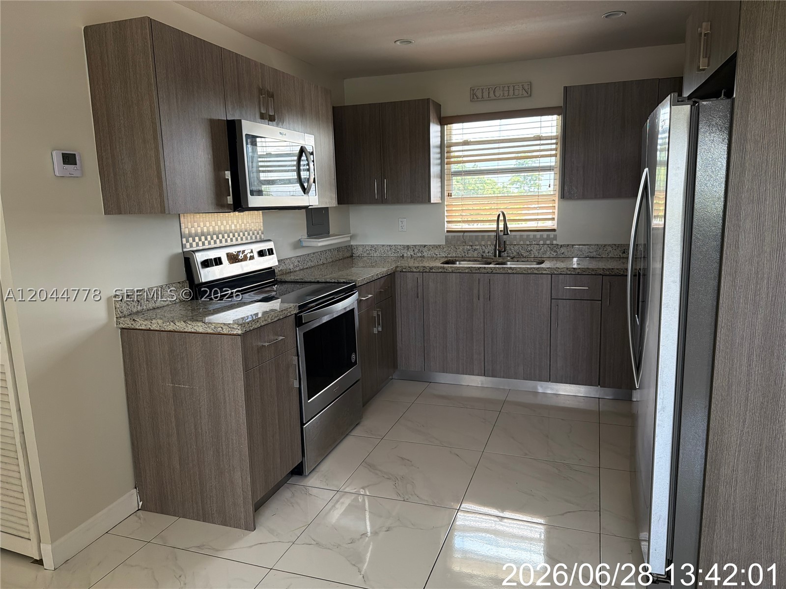 BELMONA PARK - Residential Lease