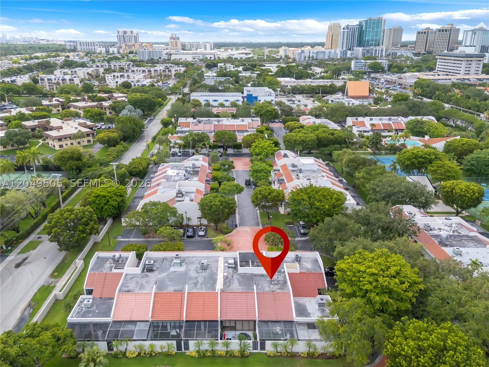 DADELAND WALK - Residential Lease