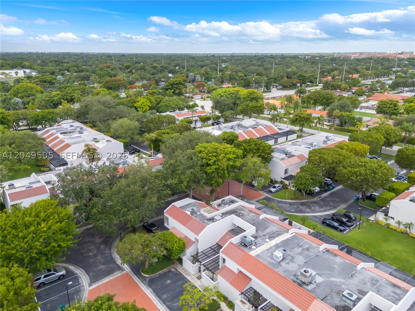 DADELAND WALK - Residential Lease