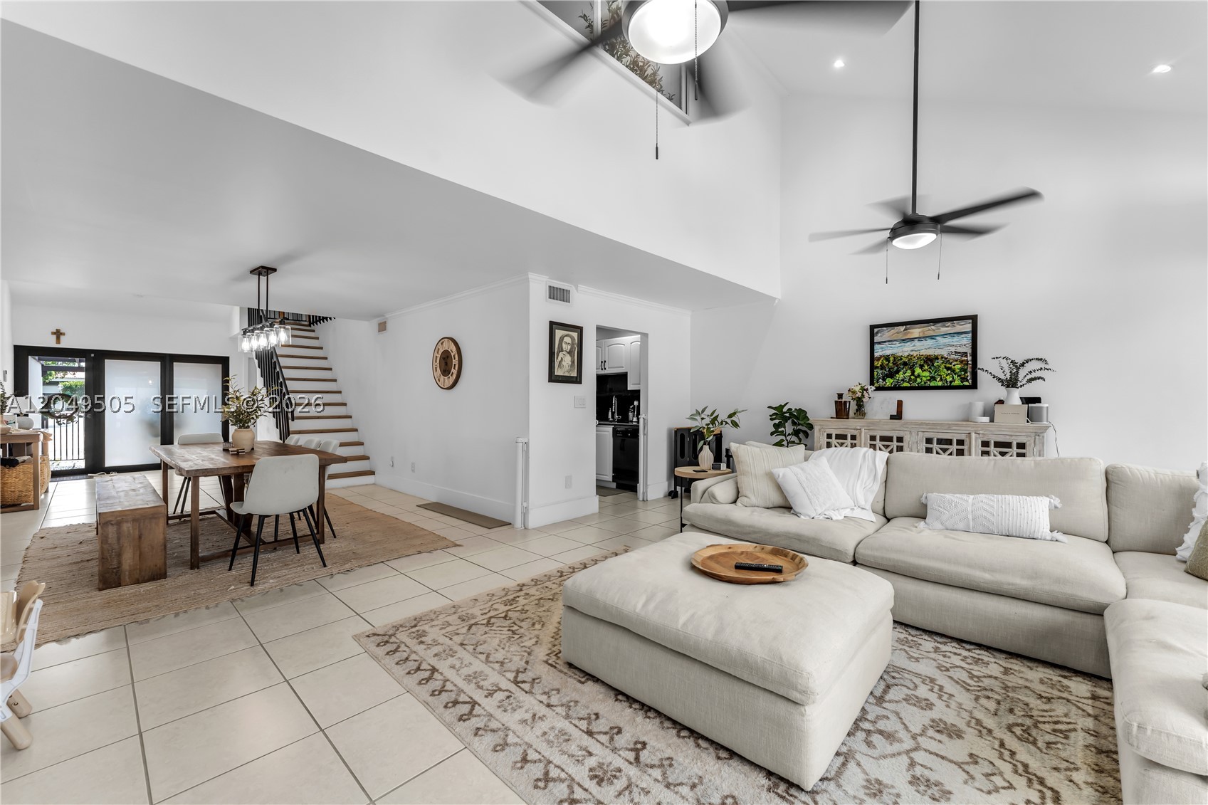 DADELAND WALK - Residential Lease