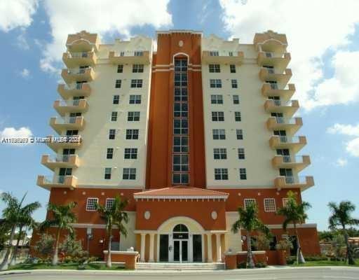 Lejeune Plaza Condo - Residential