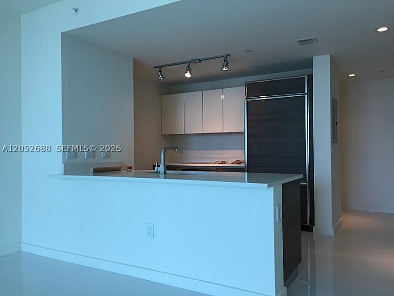 MILLECENTO - Residential Lease