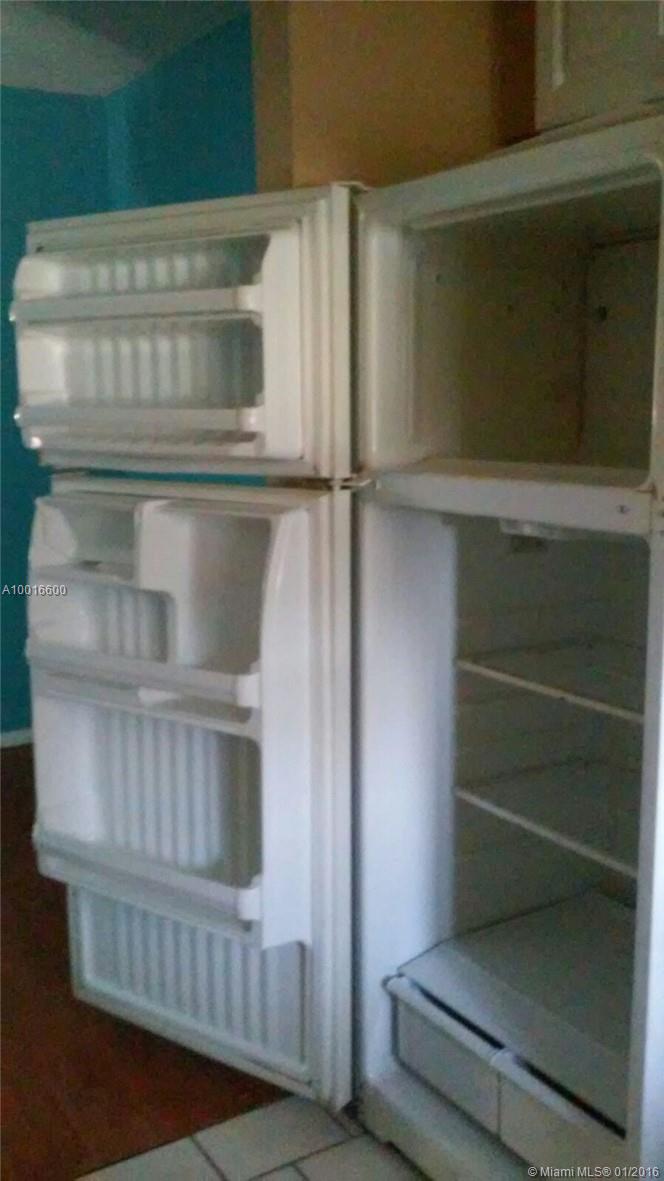 Edgewood Greens Condo B - Residential Lease