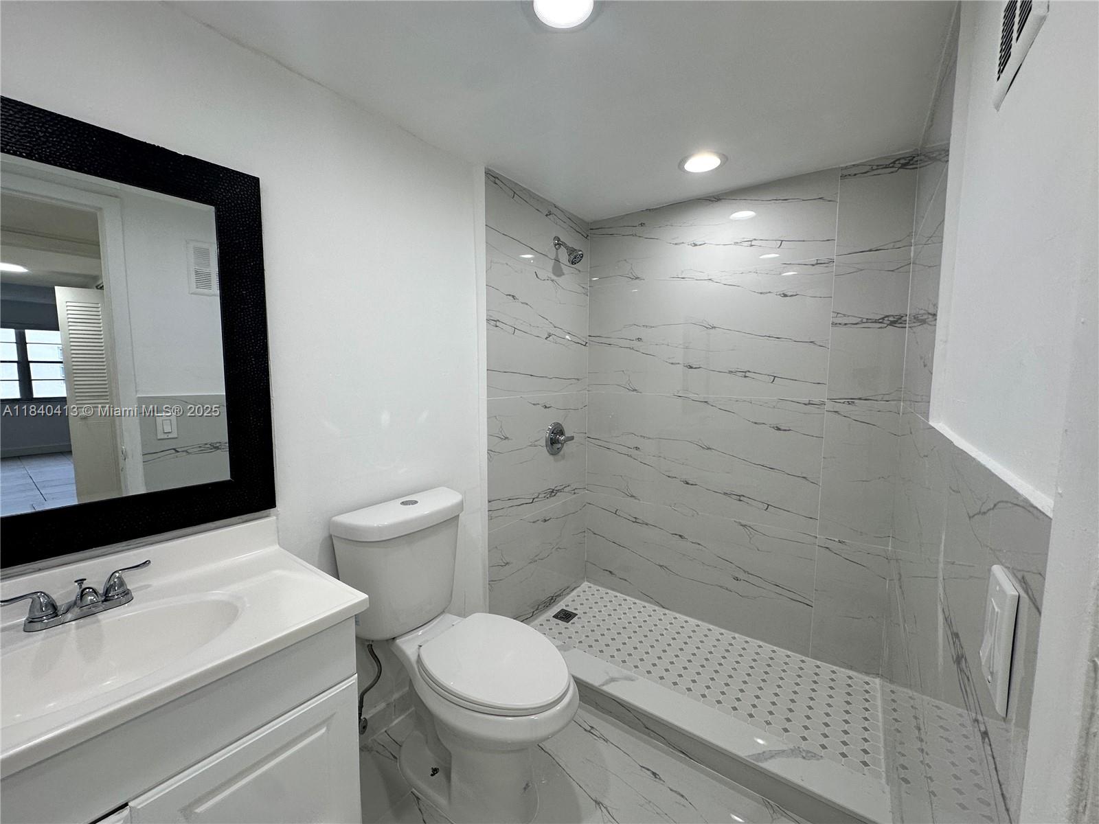 GOLDEN TERRACE CONDO - Residential Lease