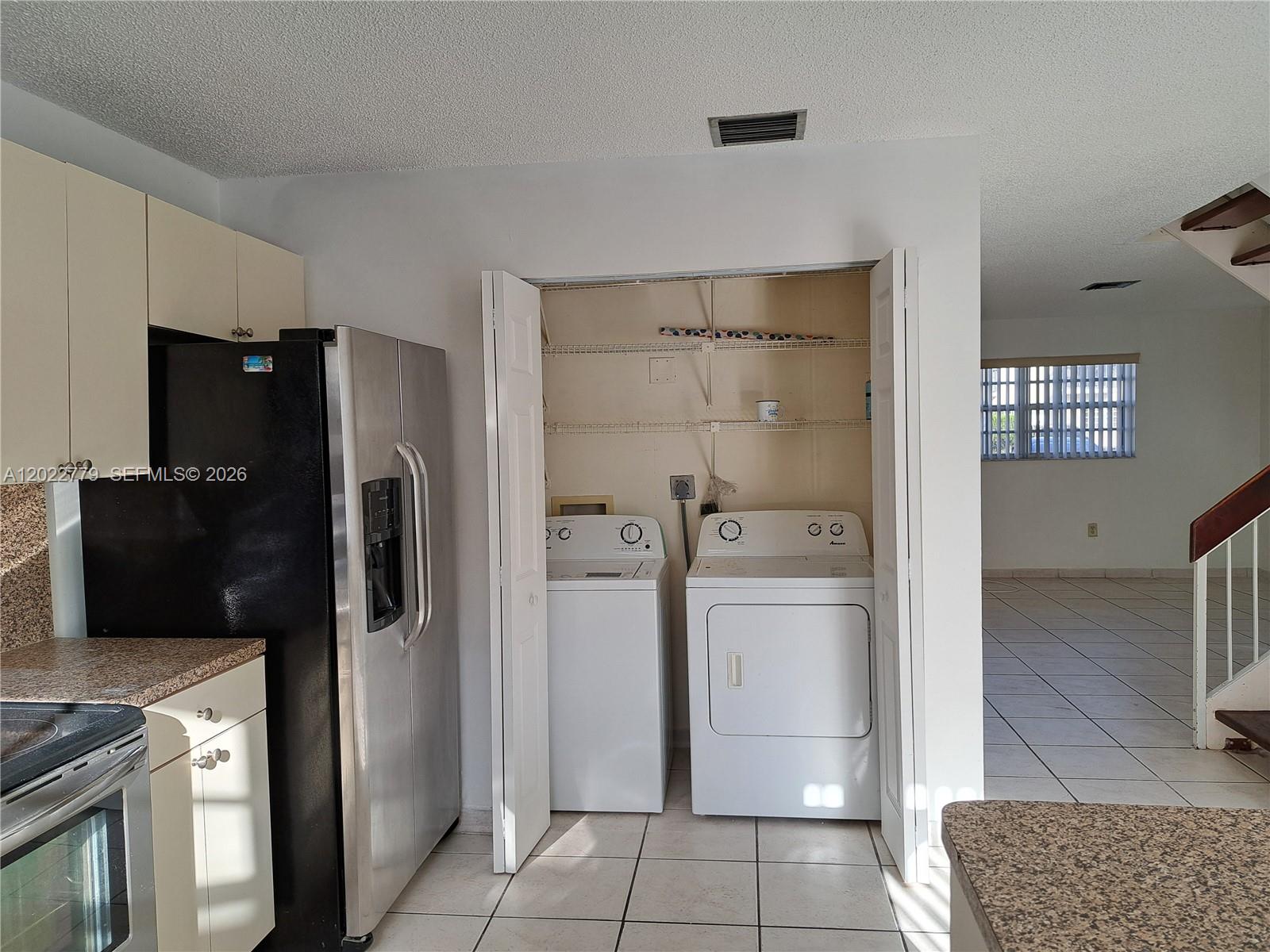 TERRA LAKE VILLAS CONDO - Residential Lease