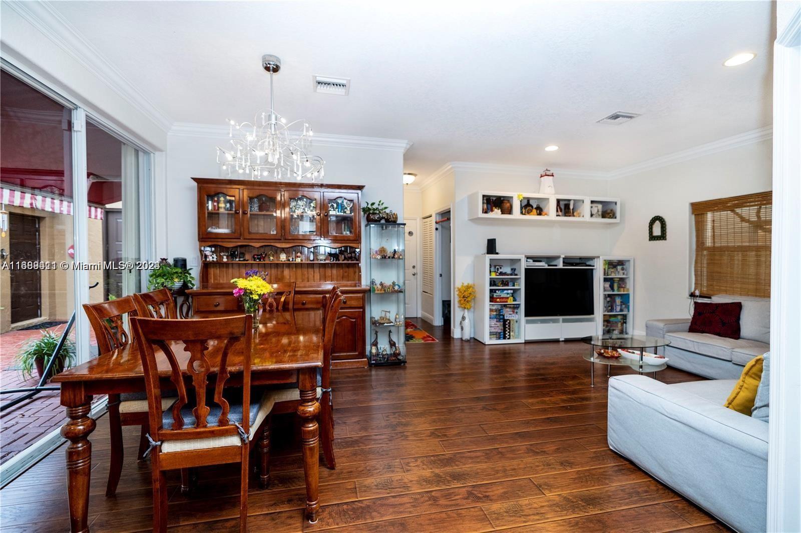 SAPPHIRE POINTE - DIAMOND - Residential Lease