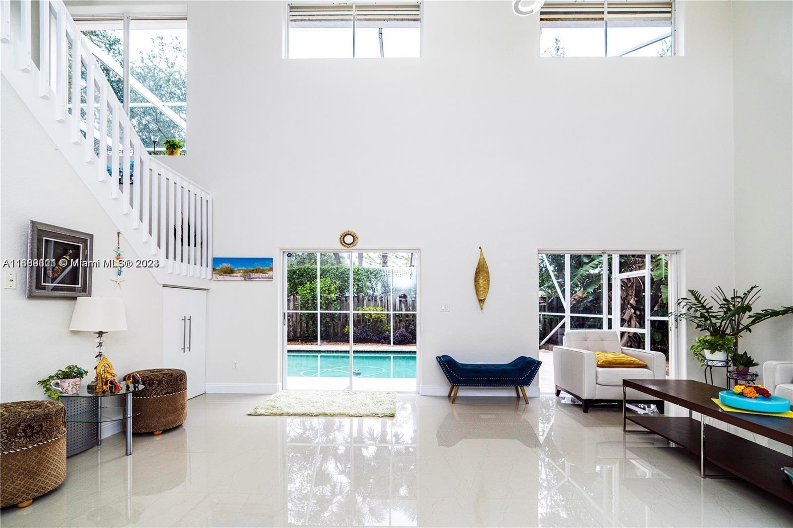 SAPPHIRE POINTE - DIAMOND - Residential Lease