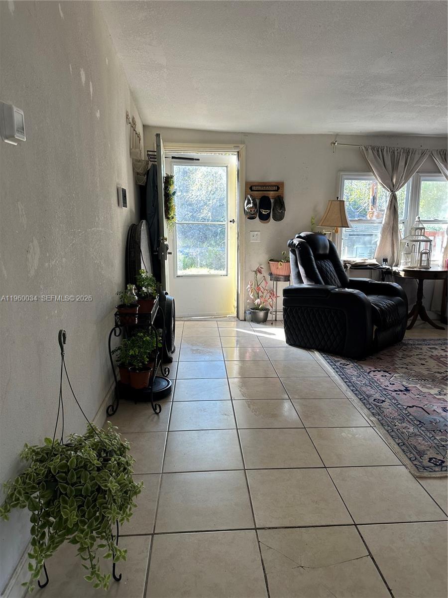 1017.000 - AVON PARK ESTAT - Residential