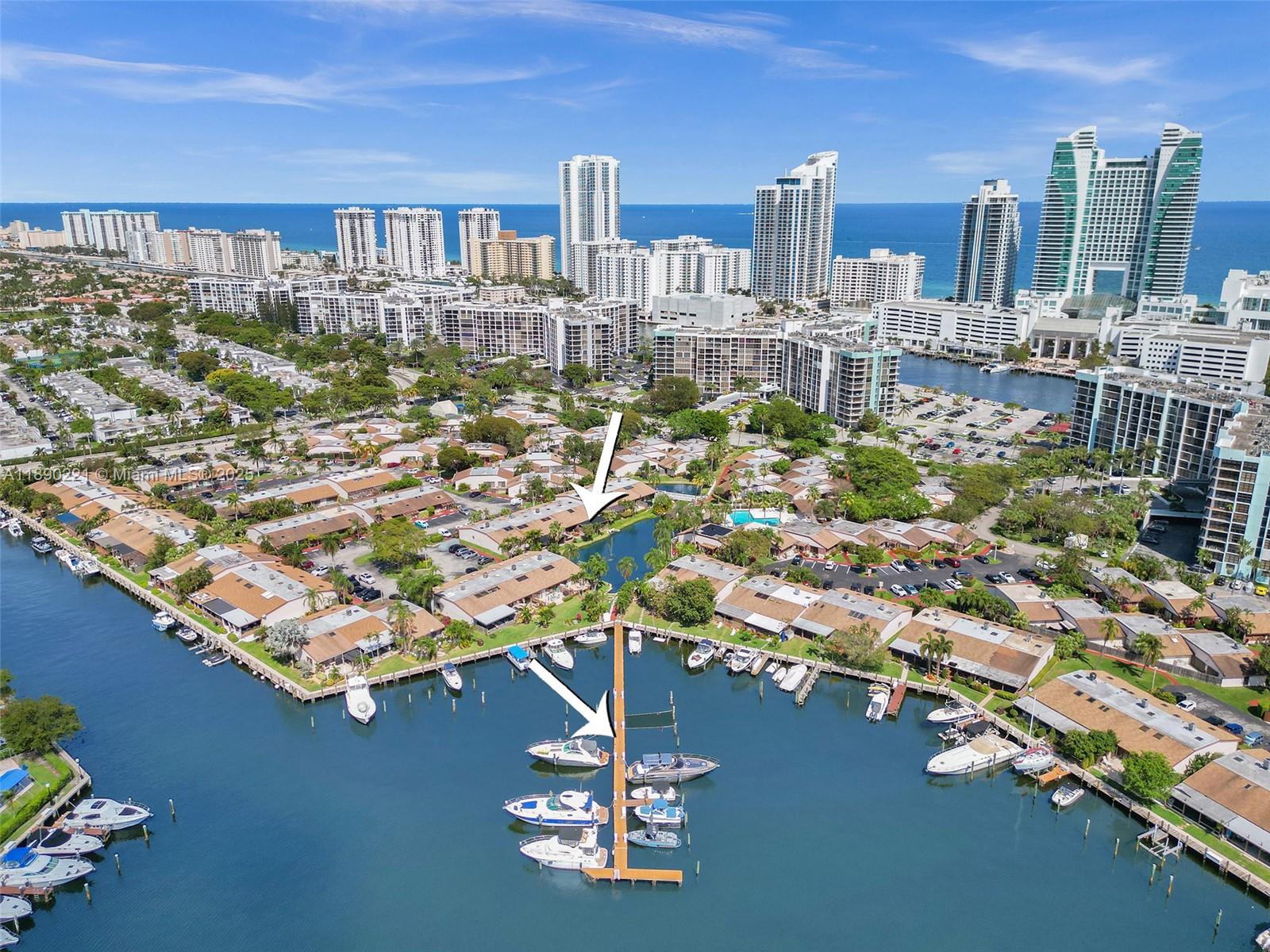 WOW! Beautiful & rare opportunity to own your boater's paradise! The boat dock is N-6 with direct Ocean Access (no fixed bridges) & is for sale with the Villa-condo at 2667 Parkview Dr. Hallandale Beach. Park up to 40ft x 14ft. Can rent the property & the dock separately! Remodeled villa with high vaulted cedar ceiling with 2 bedrooms & 2 bathrooms all furnished & turnkey. New remodeled white kitchen with quartz countertop & new master bathroom. Very spacious, relax in your master bedroom looking at the atrium. Private large outdoor deck with water views to entertain all your friends & family. Washer & dryer inside the unit. Comes with 2 parking space & dock N6 up to 50 feet boat. Community pool, pet ok, boat
pool, sauna & tennis. Pet friendly, beautiful location, minutes to the beach,