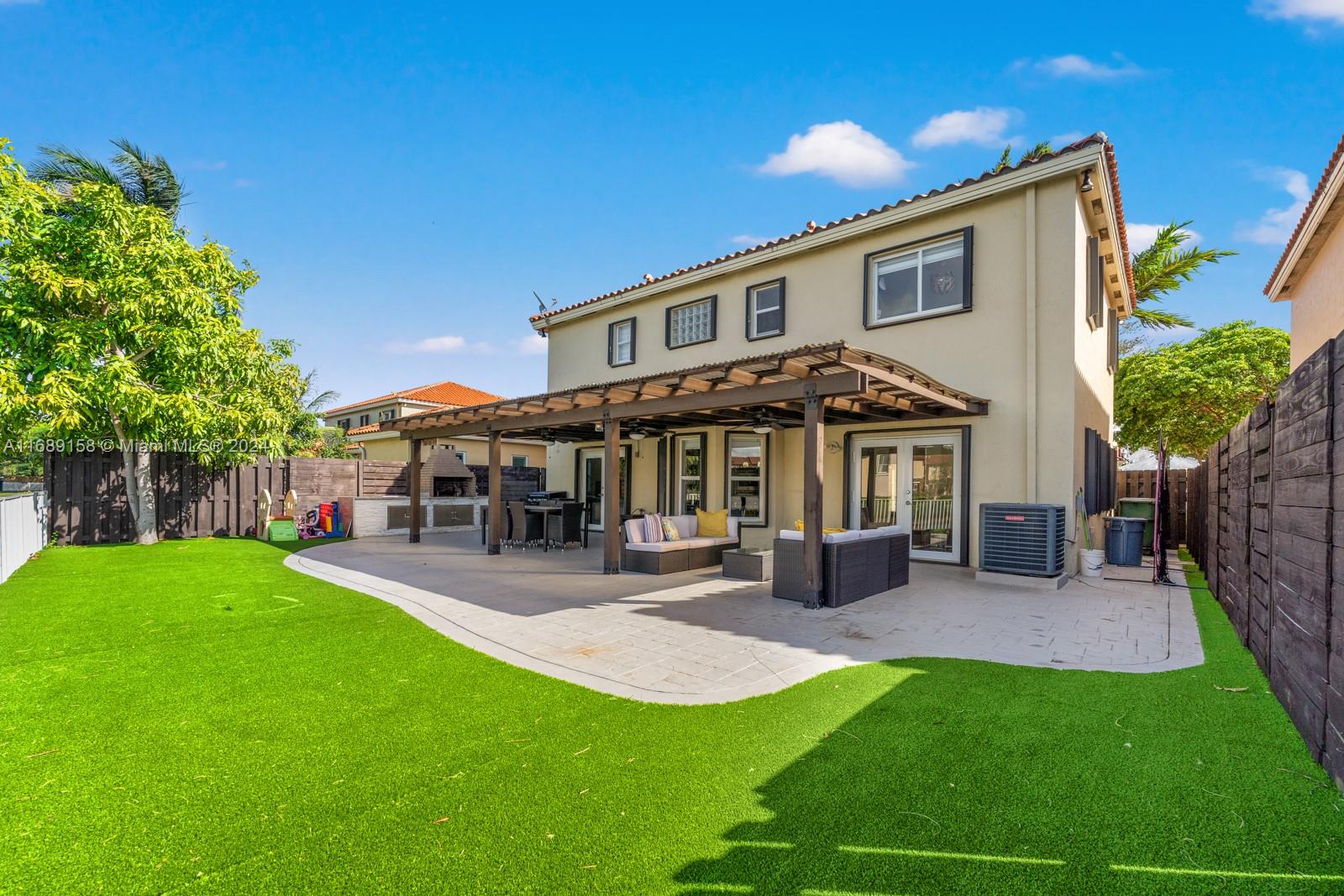 SONARA AT MALIBU BAY - Residential