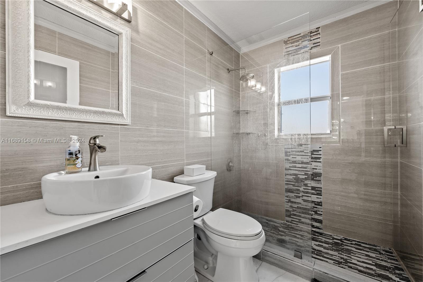 SONARA AT MALIBU BAY - Residential