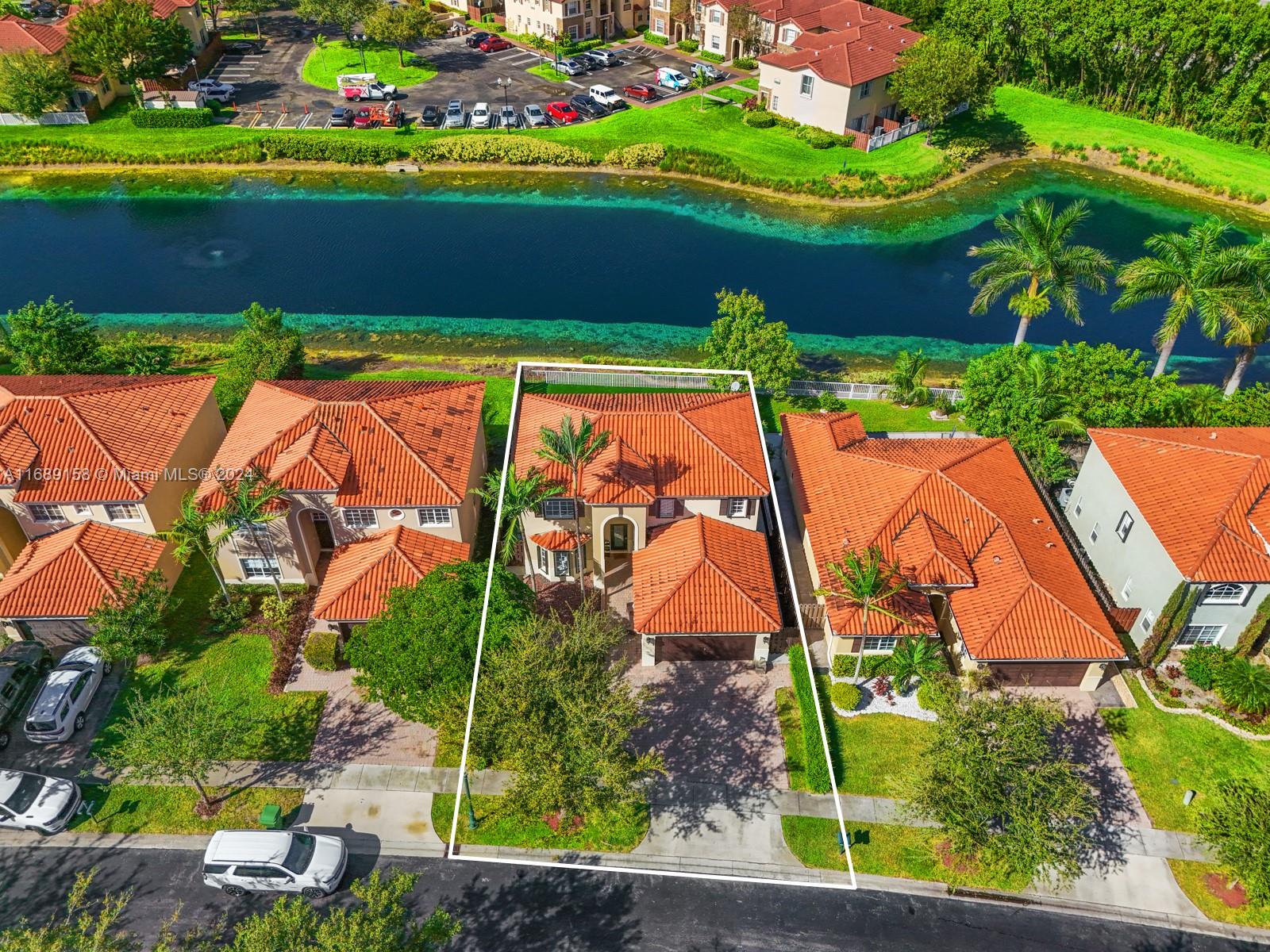 SONARA AT MALIBU BAY - Residential